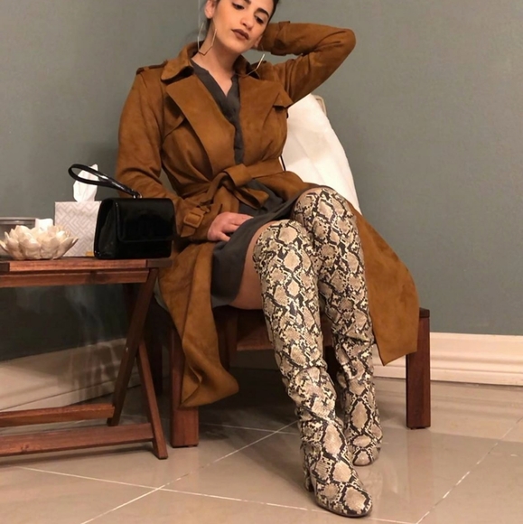 Animal Print Snake Print Boots Outfit Ideas Snakeskin Print Shoe